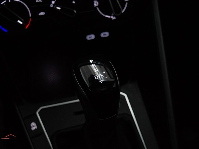 VOLKSWAGEN Taigo usata, con Limitatore di velocità