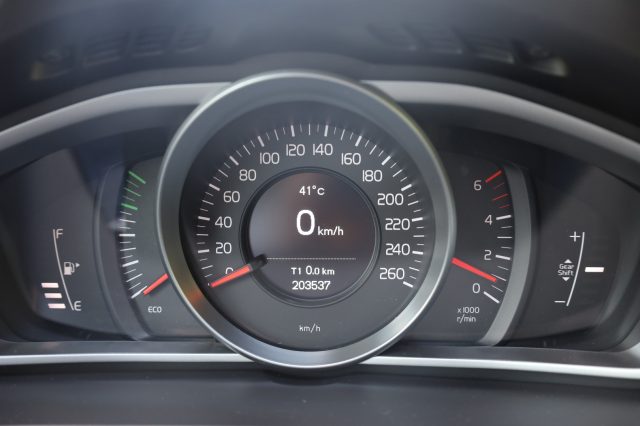 VOLVO V40 usata, con Kit fumatori
