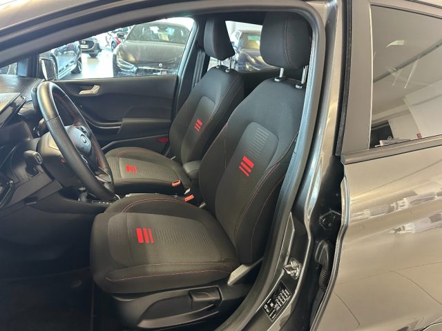 FORD Fiesta usata, con Cruise Control