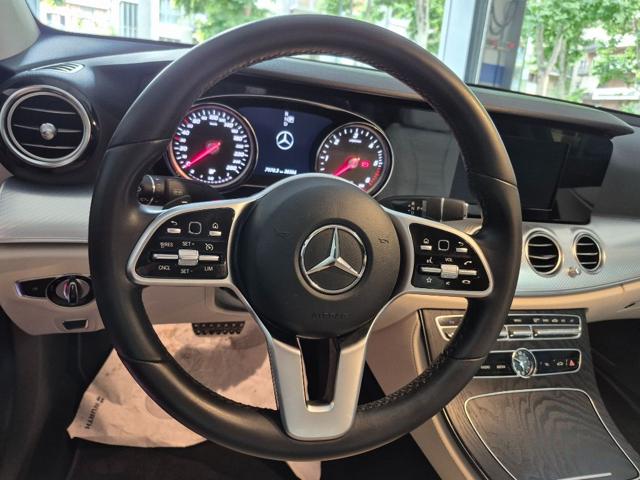 MERCEDES-BENZ E 220 usata, con Cruise Control