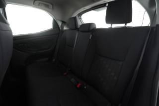 TOYOTA Yaris usata 4