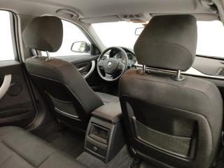 BMW 320 usata, con USB