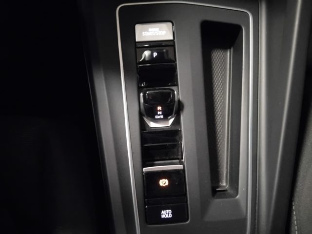 VOLKSWAGEN Golf usata, con Specchietti laterali elettrici