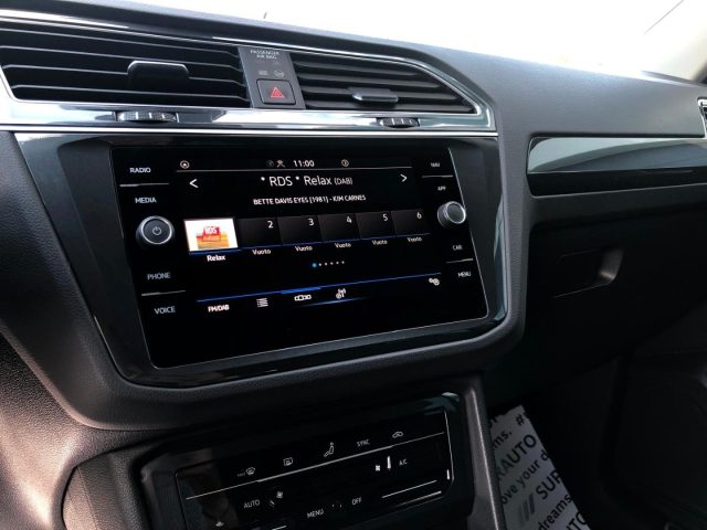 VOLKSWAGEN Tiguan usata, con Volante multifunzione