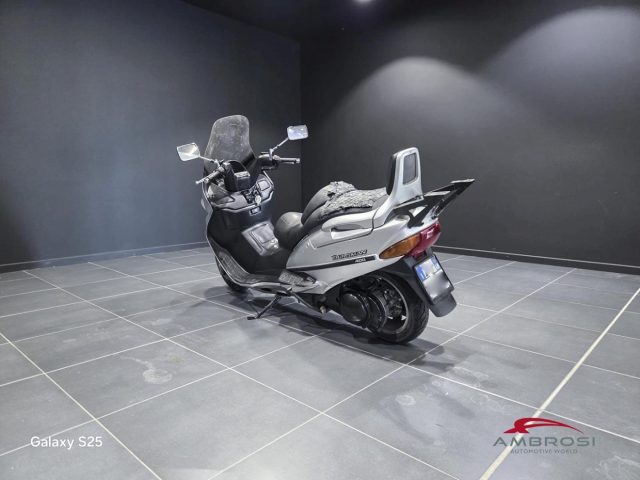 SUZUKI Other usata 3