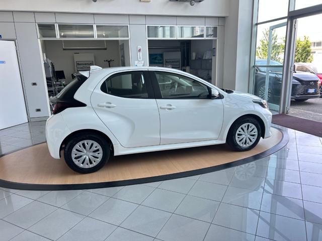 TOYOTA Yaris usata, con Alzacristalli elettrici