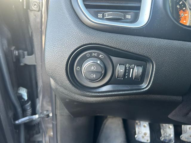 JEEP Renegade usata, con Controllo trazione