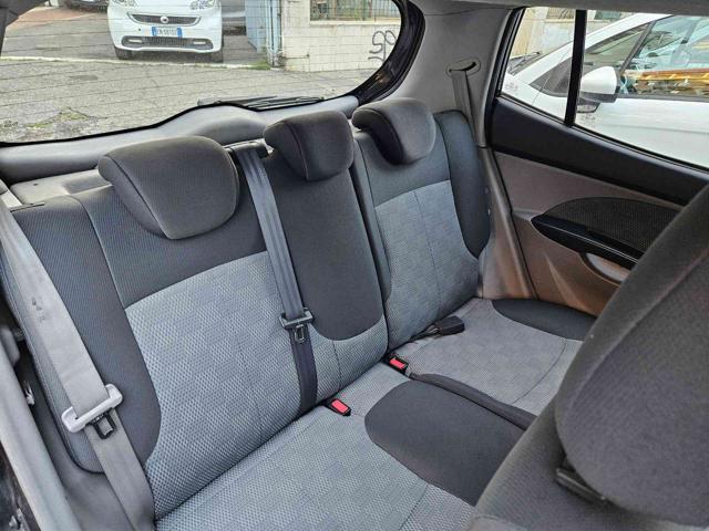 KIA Picanto usata 13