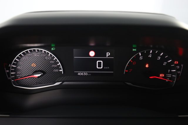 PEUGEOT 208 usata 6