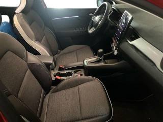 RENAULT Captur usata, con Sistema di navigazione