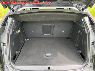 PEUGEOT 3008 usata, con Autoradio digitale