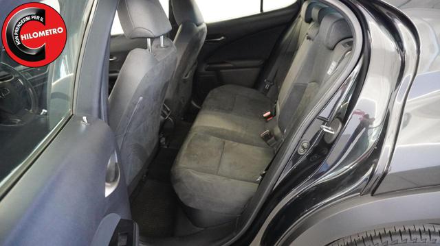 LEXUS UX 250h usata, con Climatizzatore