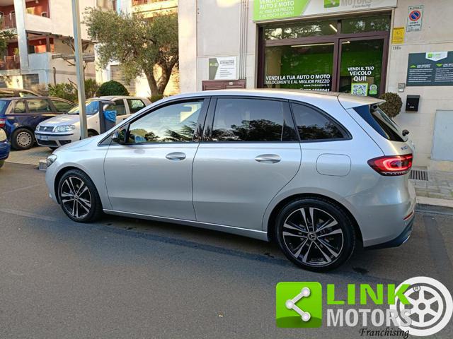 MERCEDES-BENZ B 180 usata, con Portellone posteriore elettrico