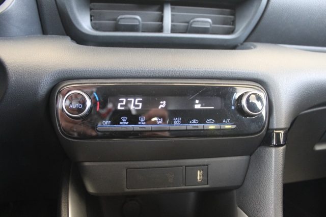 TOYOTA Yaris usata, con Sensore di pioggia