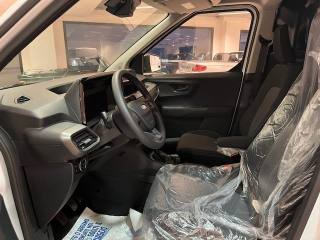 FORD Transit Courier usata, con Fendinebbia