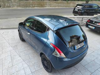 LANCIA Ypsilon usata, con ESP