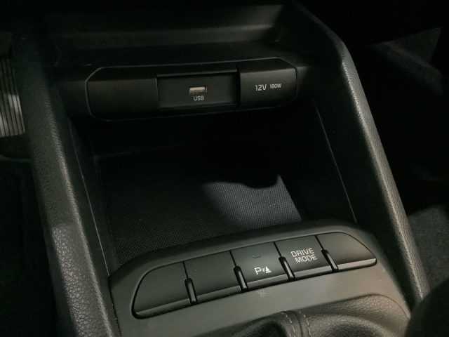 KIA Stonic usata, con Airbag testa