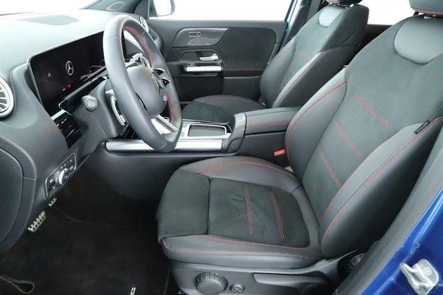MERCEDES-BENZ GLA 200 usata, con Chiusura centralizzata