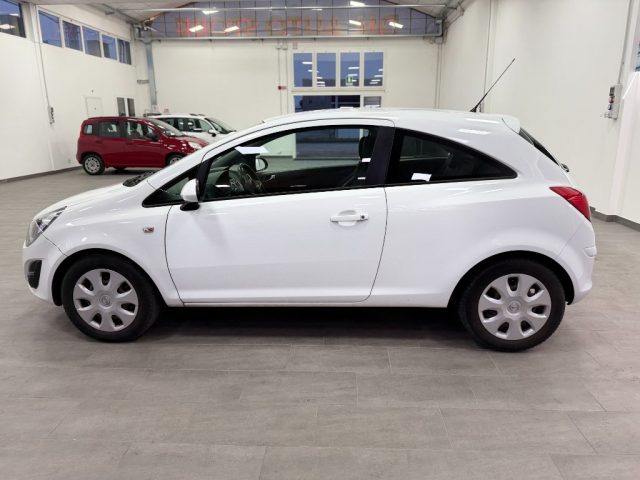 OPEL Corsa usata, con Climatizzatore