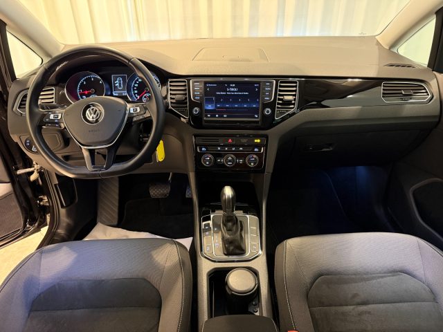 VOLKSWAGEN Golf Sportsvan usata, con Autoradio