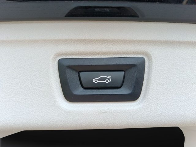 BMW 318 usata, con Cruise Control
