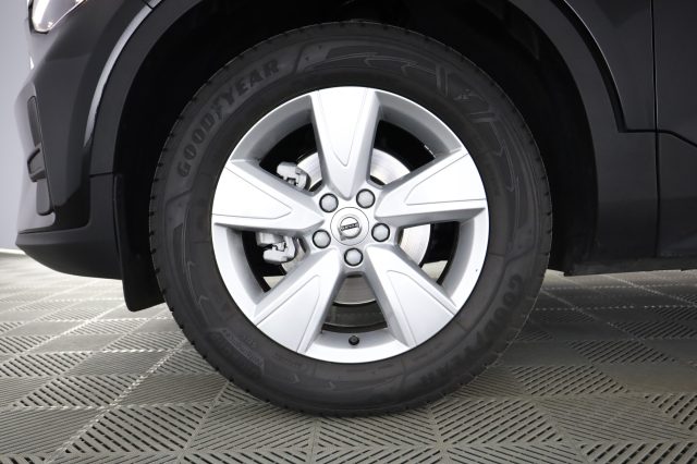 VOLVO XC40 usata 8