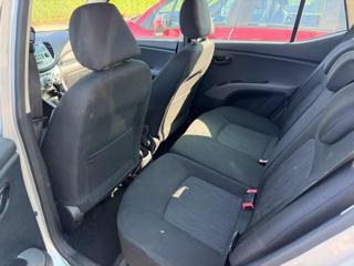 HYUNDAI i10 usata, con Chiusura centralizzata