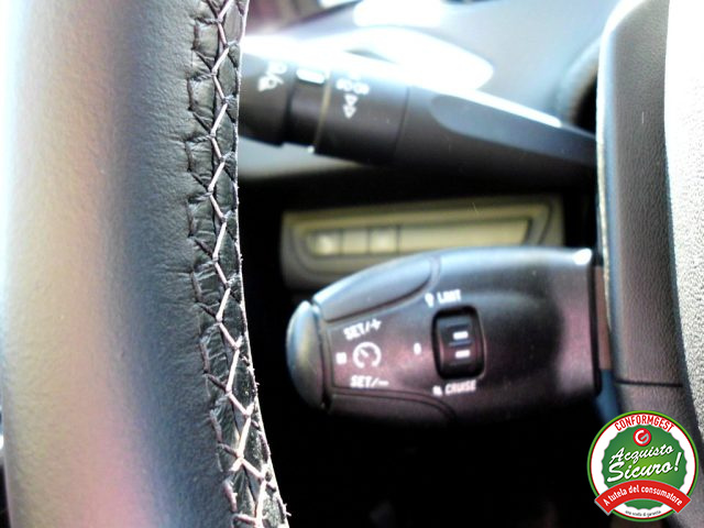 PEUGEOT 2008 usata, con Controllo vocale