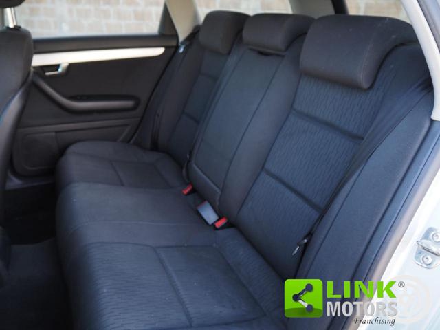 AUDI A4 usata, con Autoradio