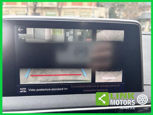 PEUGEOT 3008 usata, con USB