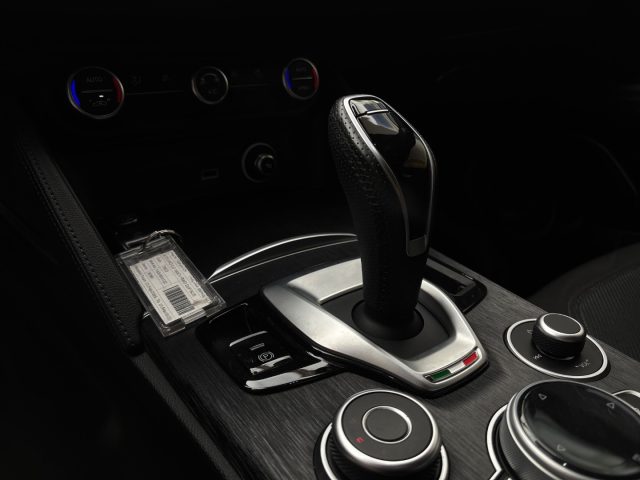 ALFA ROMEO Stelvio usata, con Vetri oscurati