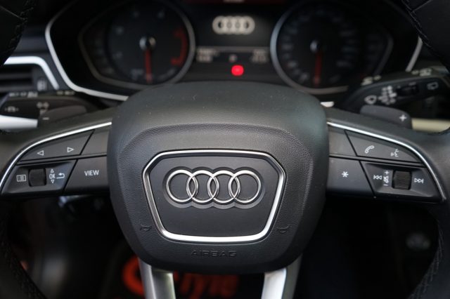 AUDI A4 usata, con Autoradio digitale
