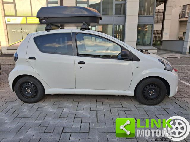 TOYOTA Aygo usata, con Luci diurne LED