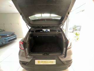 RENAULT Captur usata, con USB