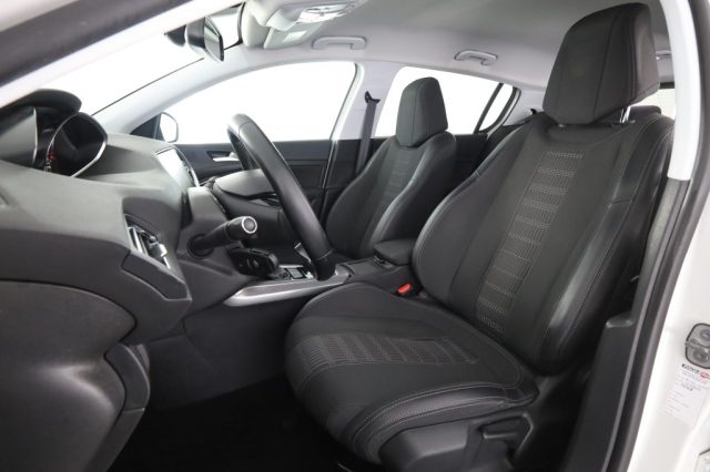 PEUGEOT 308 usata 1