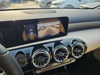 MERCEDES-BENZ A 160 usata, con Fari full-led