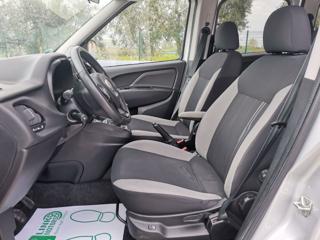 FIAT Doblo usata, con Controllo automatico clima