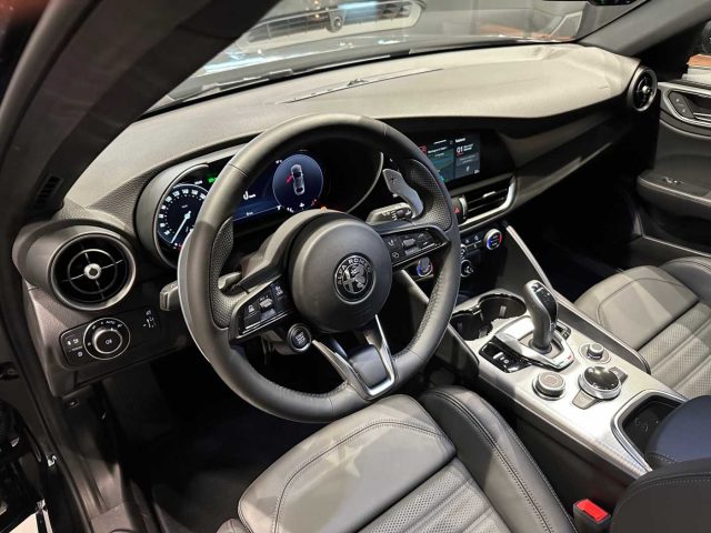 ALFA ROMEO Giulia usata, con Frenata d