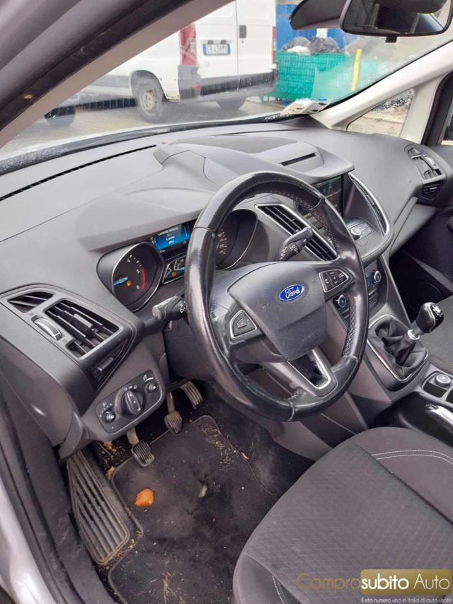 FORD C-Max usata, con Sedile posteriore sdoppiato