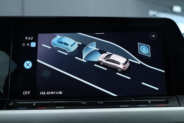 VOLKSWAGEN Golf usata, con Controllo automatico clima