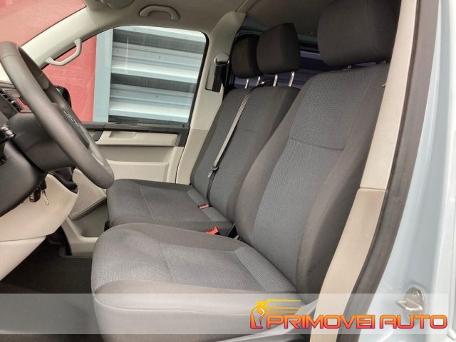 VOLKSWAGEN Transporter usata, con Autoradio