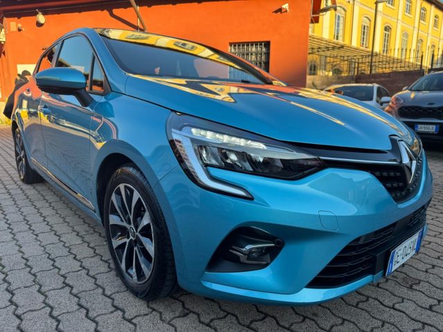 RENAULT Clio usata, con Alzacristalli elettrici
