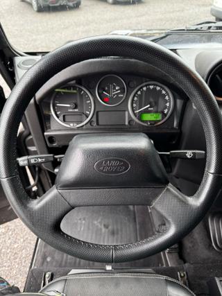 LAND ROVER Defender usata, con ESP