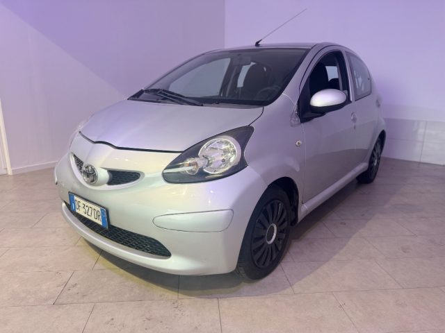 TOYOTA Aygo usata 2