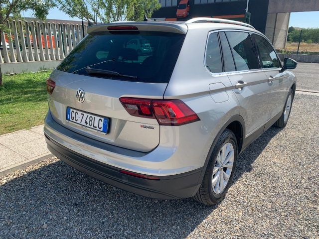 VOLKSWAGEN Tiguan usata, con Alzacristalli elettrici