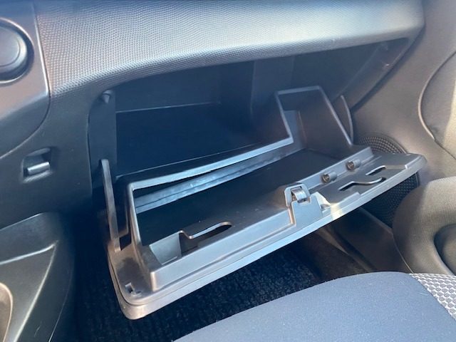 NISSAN Micra usata, con Sedile posteriore sdoppiato