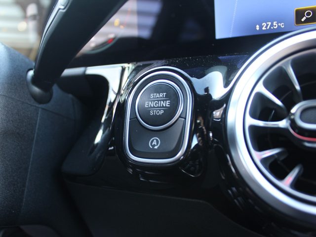MERCEDES-BENZ B 180 usata, con Chiusura centralizzata telecomandata