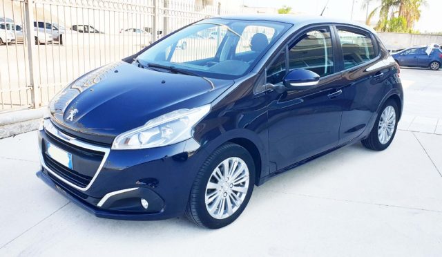 PEUGEOT 208 usata, con ABS