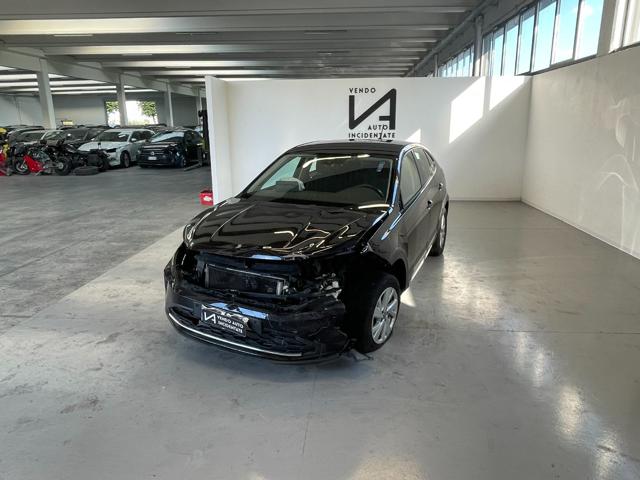 VOLKSWAGEN Taigo usata, con Airbag laterali