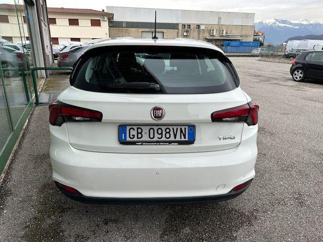 FIAT Tipo usata, con Autoradio